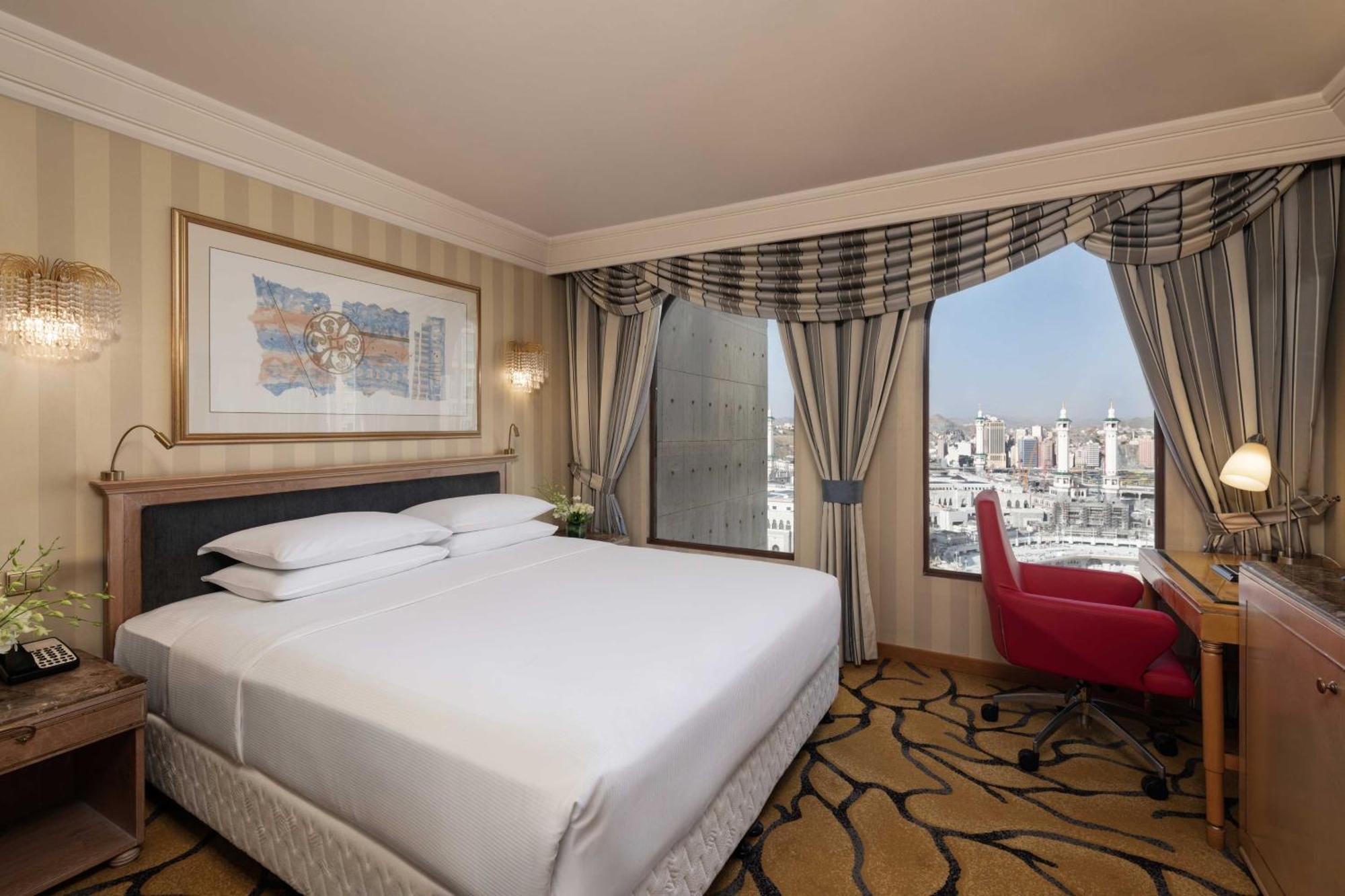 Penta Duplex suit Haram view 2 king beds,1648254271:JPEG